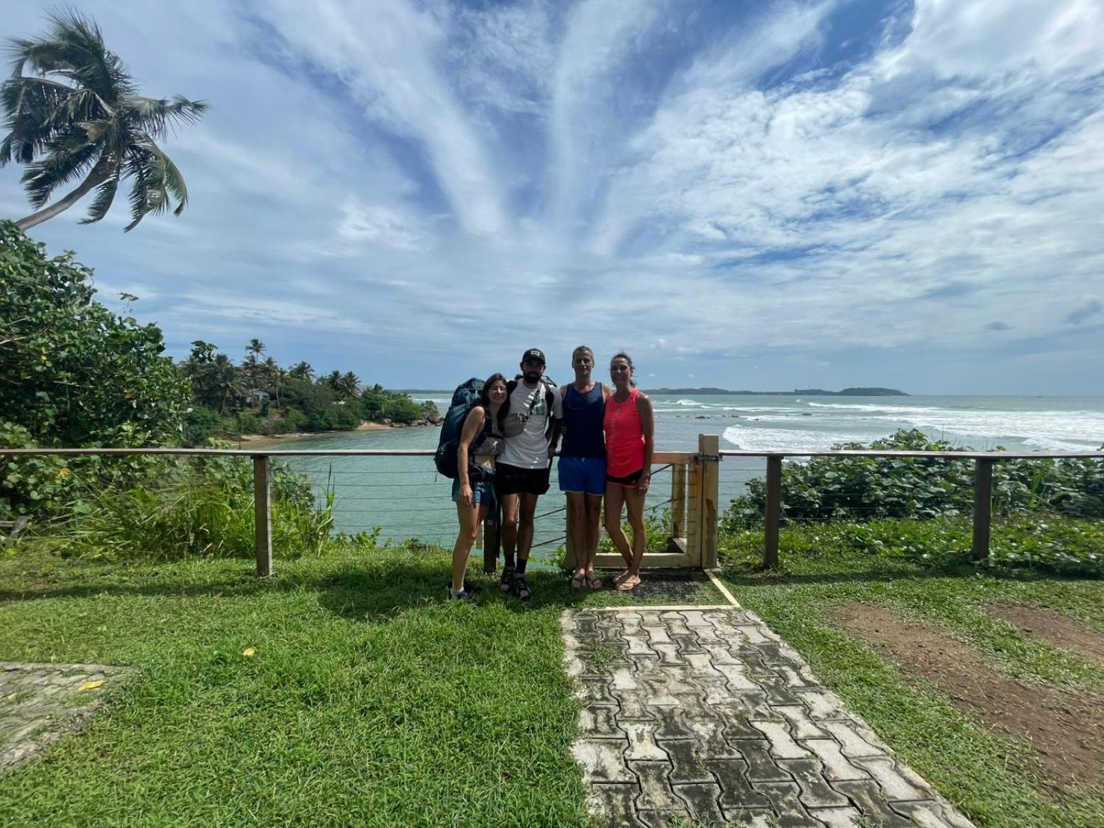 Kenno'S Korner Hotel Weligama Buitenkant foto